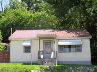 303 S 7th St, Cannelton, IN 47520