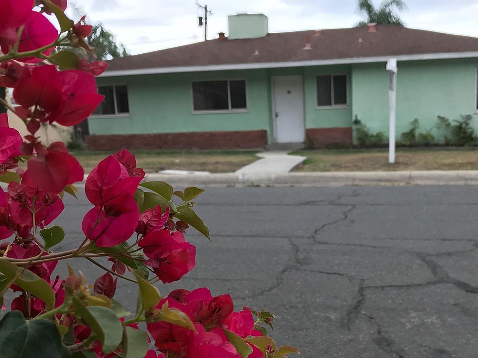 1st image of 3043 Lucinda Ln