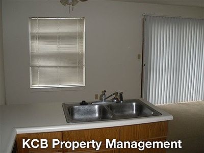 2nd image of 1616 Center St APT 7