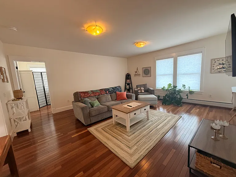 430 Shelburne Rd #3 — Photo 37