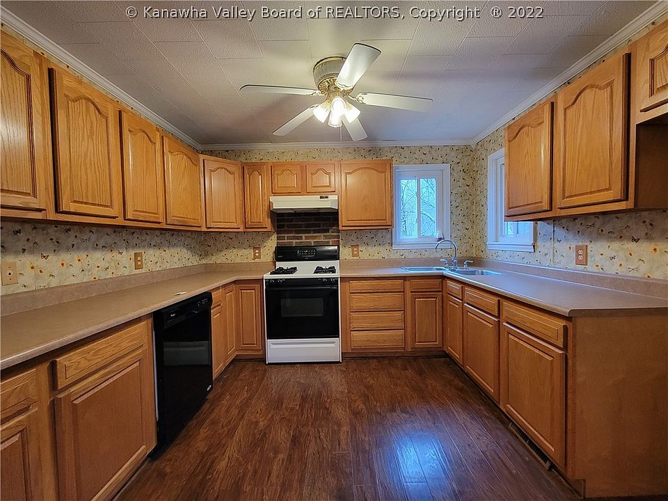 466 Old Eccles Rd, Beckley, WV 25801 Zillow