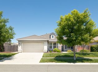 1045 Lost Trail Dr, Plumas Lake, CA 95961