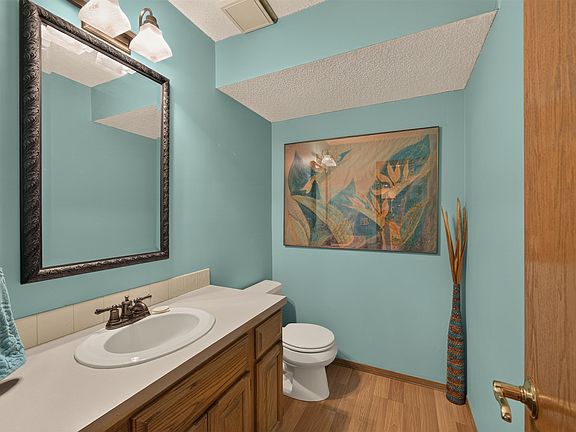 5th image of 4364 N Eagle Lake Ct