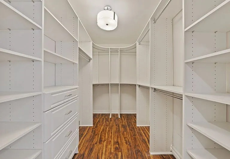 3160 Sepulveda Blvd — Photo 8