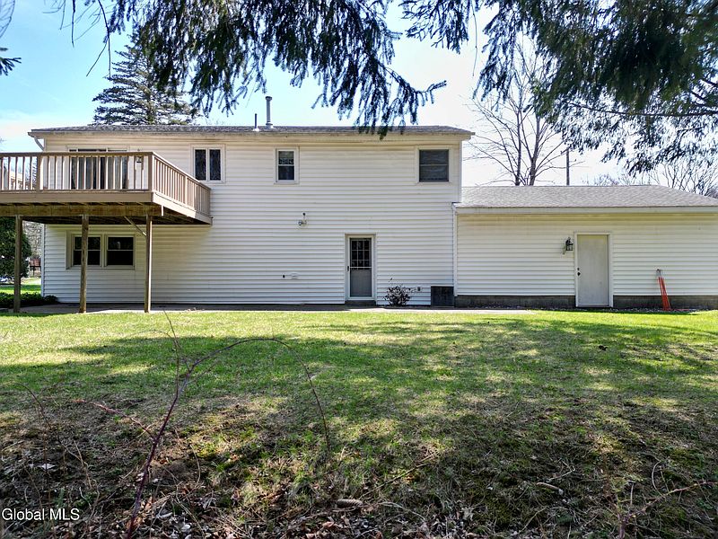 5th image of 48 Grissom Drive