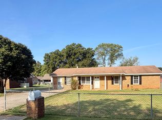 61 Sharon Ave, Courtland, AL 35618