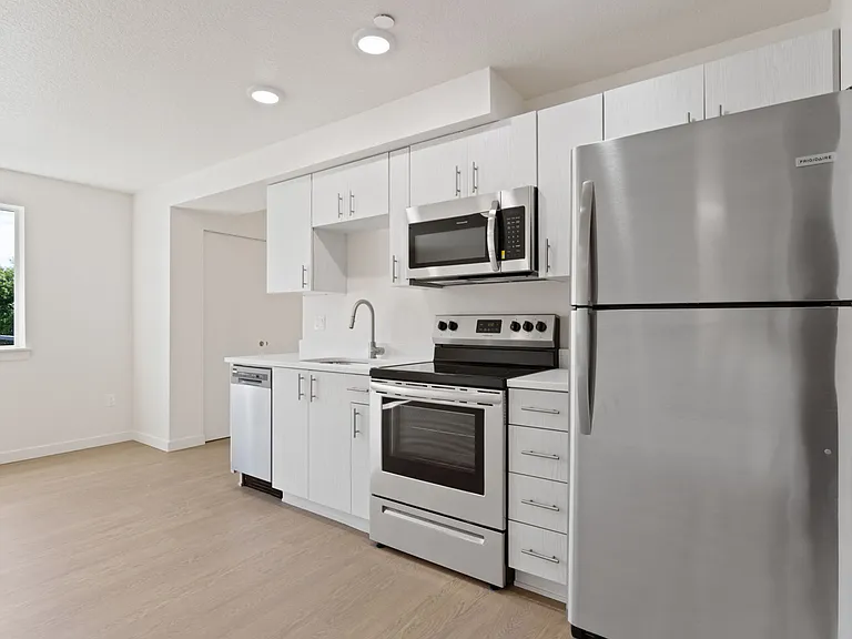 6355 SE 92nd Ave #207 — Photo 2