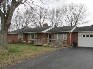 118 Airport Rd, Livingston, TN 38570