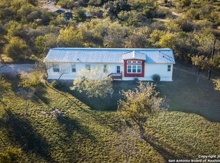 218 County Road 4647, Hondo, TX 78861