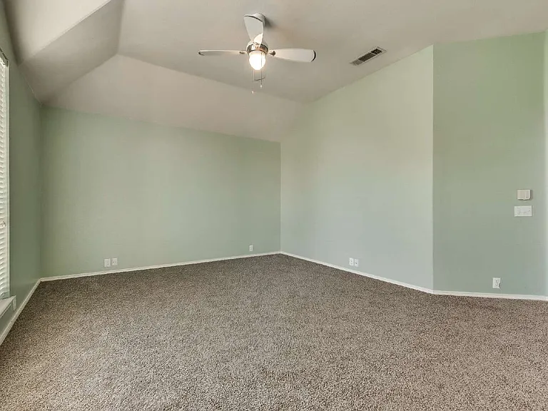 5909 Berkshire Rd — Photo 18