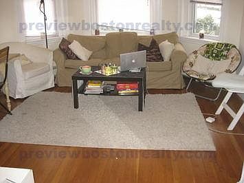2nd image of 73 Thatcher St #57