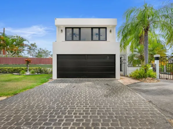Colinas De Parkville Calle Roberto Arana #A-14, Guaynabo, PR 00969