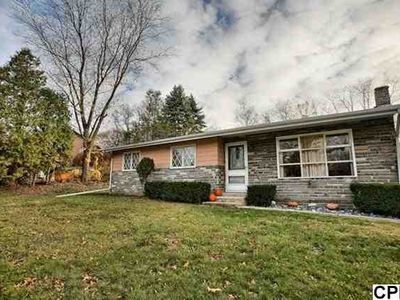 16 S Ridge Rd, Boiling Springs, PA, 17007