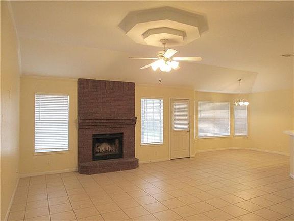 2nd image of 4206 Mallard Ln
