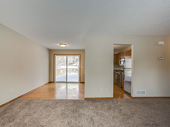 5th image of 513 Schilling Cir NW