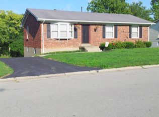 111 Holiday Rd, Winchester, KY 40391