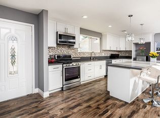 12940 Fenton Ave, Sylmar, CA 91342