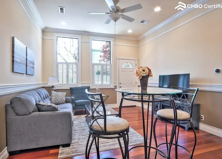 1319 San Bruno Ave — Photo 8