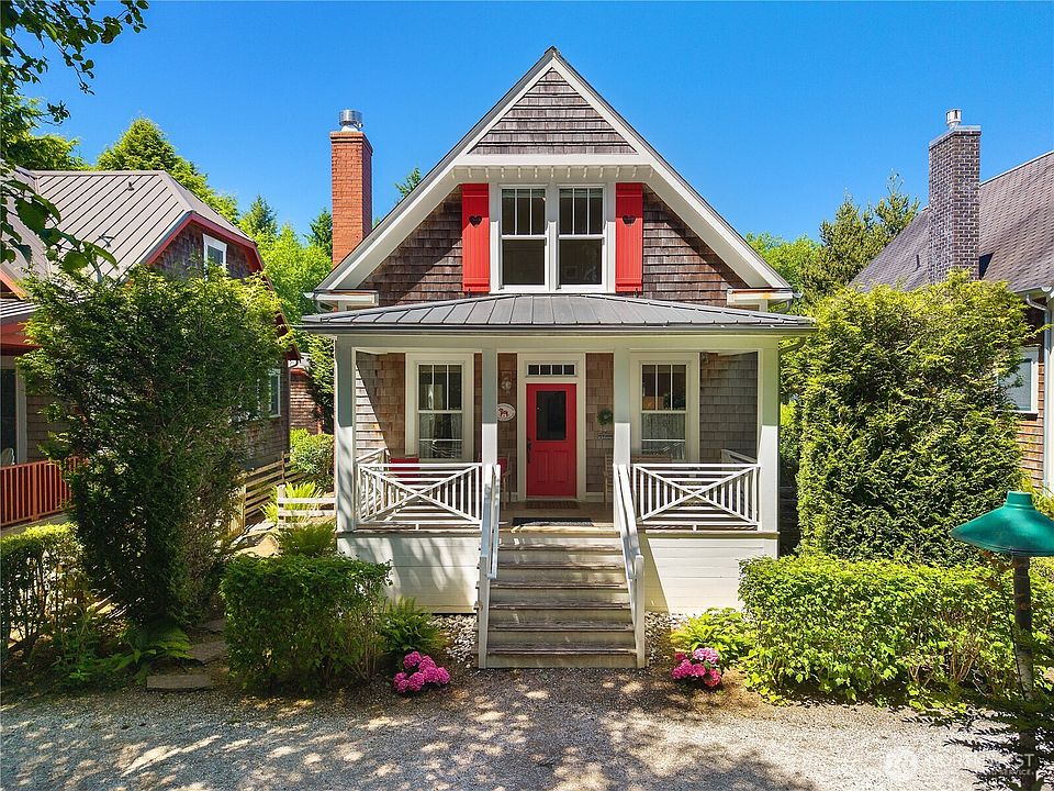 1st image of 25 Lupine Lane