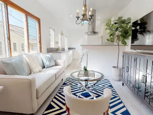 245 S Swall Dr, Beverly Hills, CA 90211