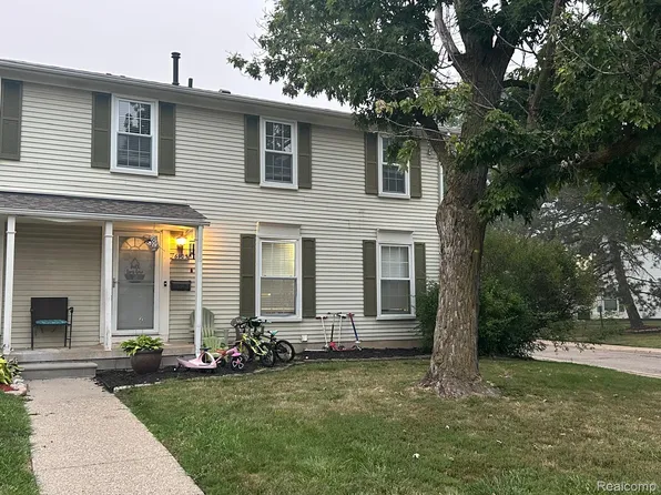 6905 Harvard Ln, Canton, MI 48187