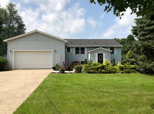 316 1st St, Reading, MI 49274