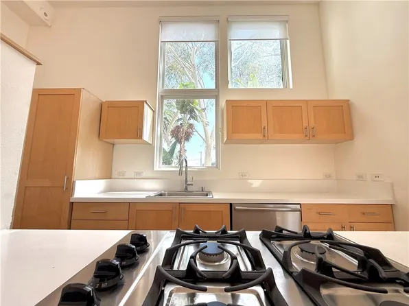 323 E Dayman St APT 3, Long Beach, CA 90806