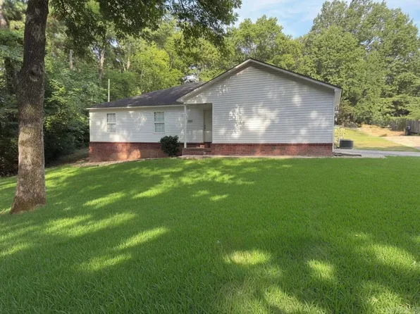 1504 McCurdy Rd, Benton, AR 72019