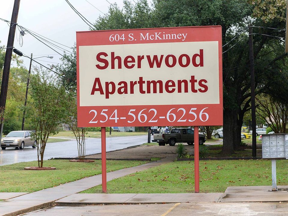 1st image of 604 S McKinney St APT 304