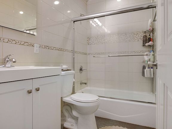 5th image of 1060 Nostrand Ave #1