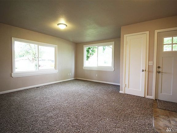 3rd image of 5714 108th Avenue Ct E