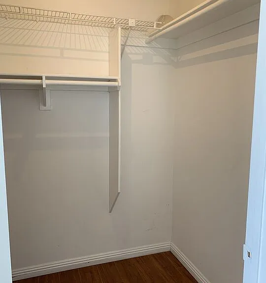 1943 Selby Ave #101 — Photo 5