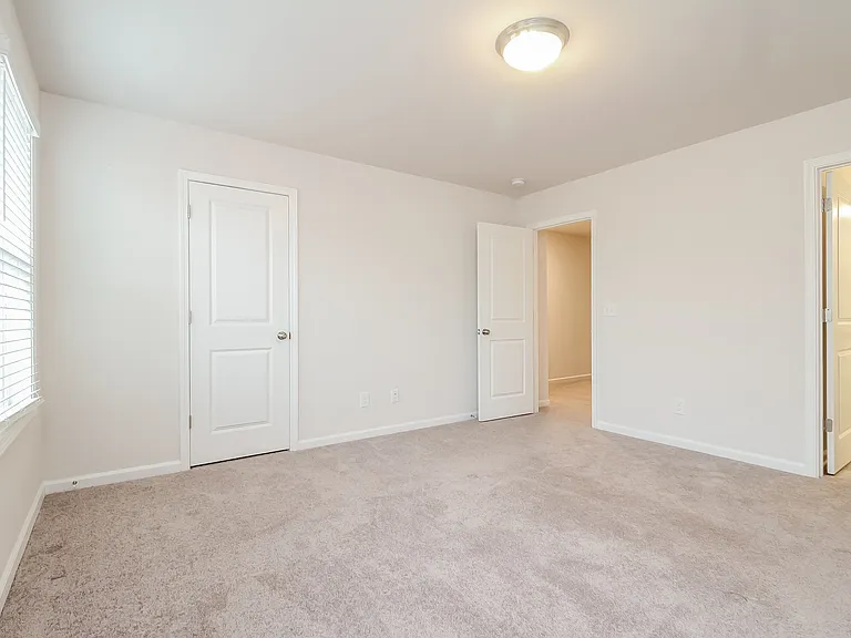 10 Oak Rose Dr — Photo 7
