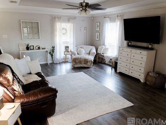 2nd image of 7979 Darlene Ave