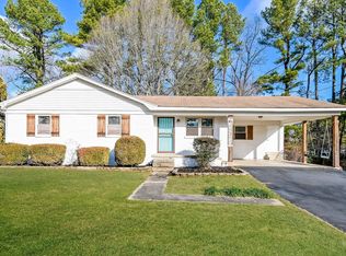 11 Knollwood Dr, Jackson, TN 38305