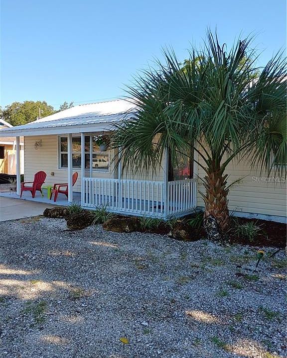 1st image of 2637 Sydelle St