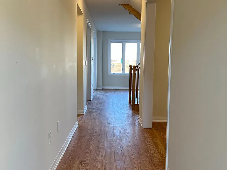 42 Ed Ewert Ave — Photo 2
