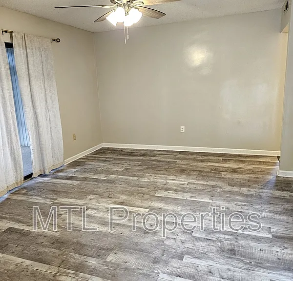 1636 Hunters Trl #1 — Photo 6