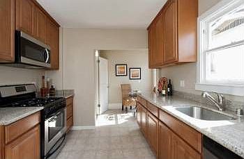 4th image of 2900 60th Ave