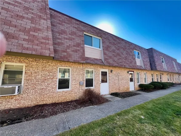 4287 Bennington Blvd, Brunswick, OH 44212