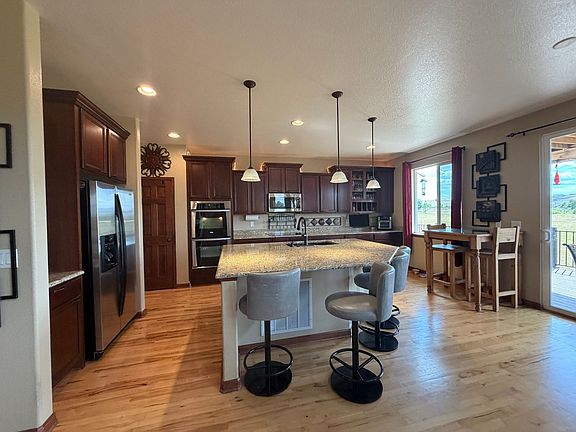 3rd image of 11569 S Flower Mound Way
