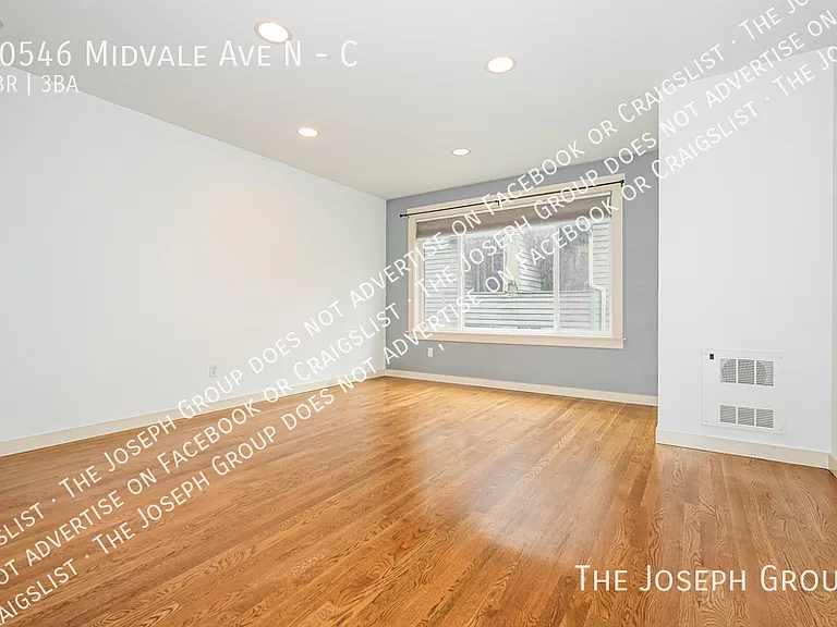 10546 Midvale Ave N #C — Photo 5