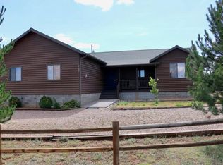 2749 Sunflower Dr, Overgaard, AZ 85933