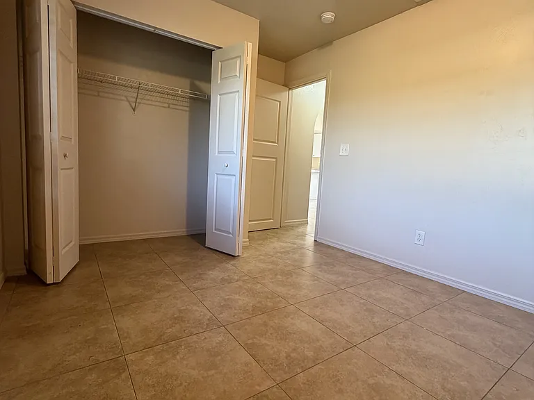 17607 Cypress Point Rd — Photo 14
