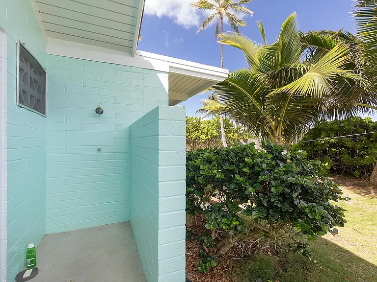 100 N Kalaheo Ave #C — Photo 24