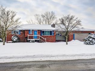 772 Hartzell School Rd, New Brighton, PA 15066