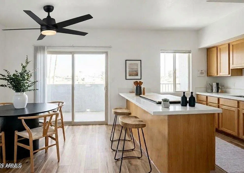 2524 S El Paradiso #32