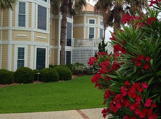 25 Sailview Dr, North Topsail Beach, NC 28460
