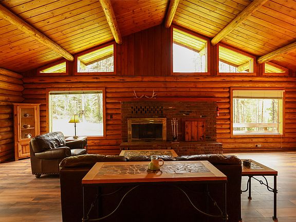 2nd image of 601 Log Yard Rd