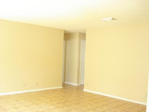5th image of 8202 VALLEY TRAILS ST